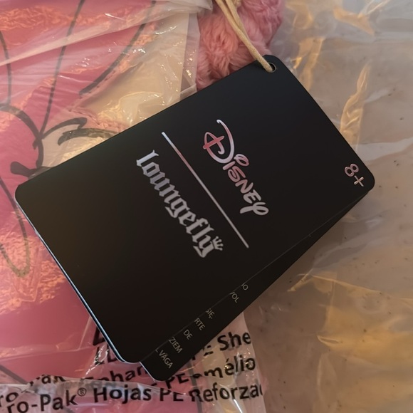 Loungefly Disney The Aristocats Marie Fuzzy Handle Crossbody Bag - Picture 5 of 6